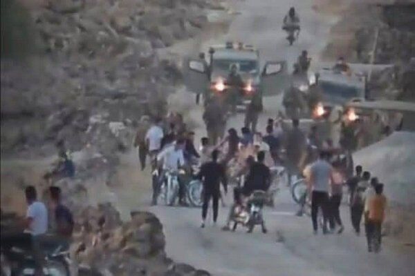 اشتباکات عنیفة بین شبان سوریین وجنود إسرائیلیین