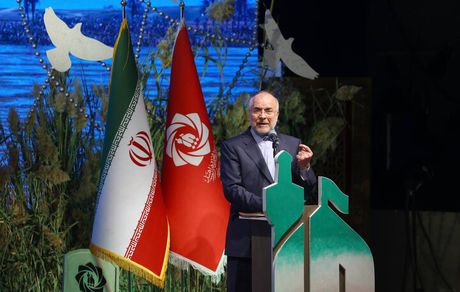 قالیباف: ملت ایران ستون سخت انقلاب است