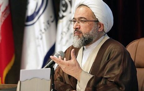 سکوت علمای شیعه به معنای چشم‌پوشی از تاریخ نیست