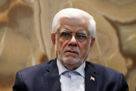 عارف: عقب‌ماندگی سلامت الکترونیک باید جبران شود
