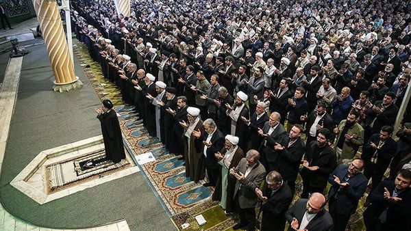 أئمة الجمعة: وحدة الأمة سلاح قوی لمواجهة أی تهدید