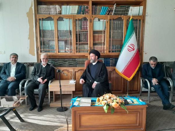 وزیر کشور: دولت برخی اختیارات را به ۱۶ استان مرزی واگذار می‌کند