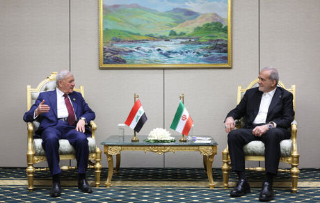 پزشکیان: تکمیل پروژه ریلی بصره-شلمچه از اولویت‌های اصلی ایران برای گسترش روابط با عراق است