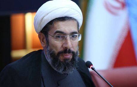 رستمی: نخبگان مأموریت تقویت شتاب علمی مدنظر رهبری را برعهده دارند
