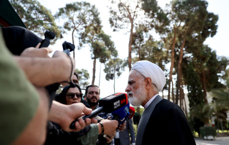 معاون حقوقی رئیس جمهور: درمورد کرسنت حکم جدیدی صادر نشده است/ تصویبCFT با دقت بالا