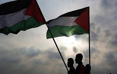 Dozens of British representatives call for recognition of the state of Palestine