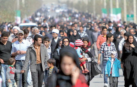 تجربه یک طلبه از حضور چند روزه در تهران؛ برخی از دغدغه مردم دور هستند
