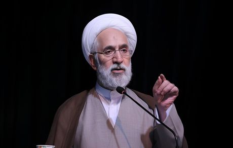 موحدی‌آزاد: شاخص‌های قضایی باید به نفع مردم اصلاح شود
