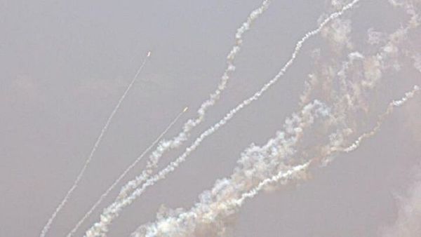 Tel Aviv's massive attacks on southern Lebanon; Hezbollah missile attack on Kiryat Shmona