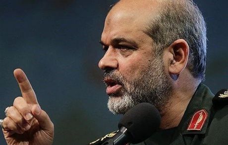 سردار وحیدی: پاسخ پشیمان‌کننده‌‌ به هرگونه ماجراجویی می دهیم