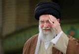 اولین تصاویر از آماده‌سازی خودروی حامل پیکر مطهر امام شهید