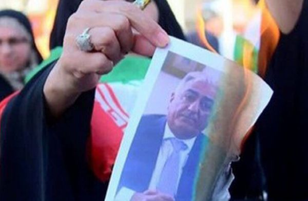 کیفرخواست رضا پهلوی صادر شد