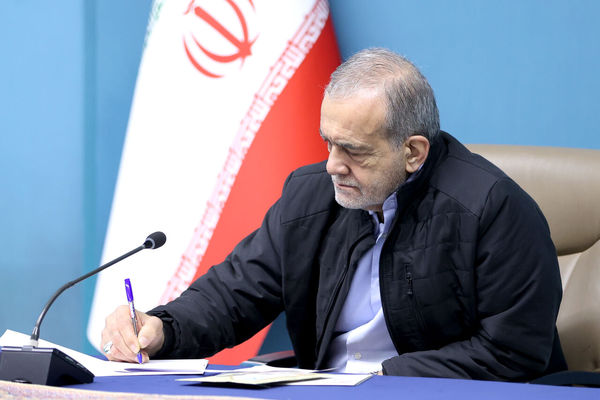 حمله نظامی آمریکایی صهیونی هیچ راه دیگری جز دفاع از خود برای ما باقی نگذاشت