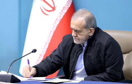 حمله نظامی آمریکایی صهیونی هیچ راه دیگری جز دفاع از خود برای ما باقی نگذاشت