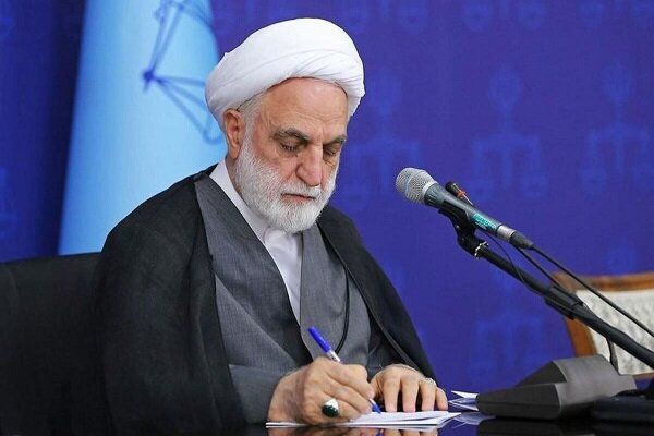 اژه‌ای: چکمه استکبار هرگز بر تنگه هرمز نخواهد سایید
